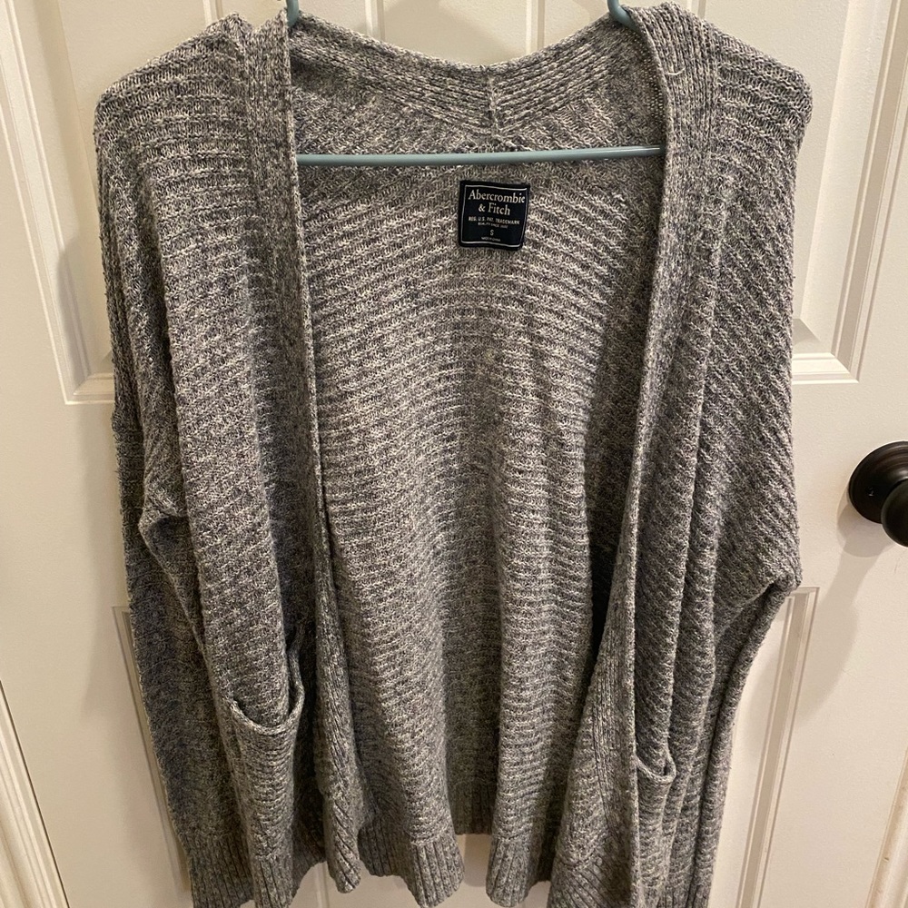 Abercrombie & Fitch Cardigan